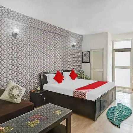 Hotel O Krishna Orchid Near Noida Sector 81 Metro Station Eksteriør billede